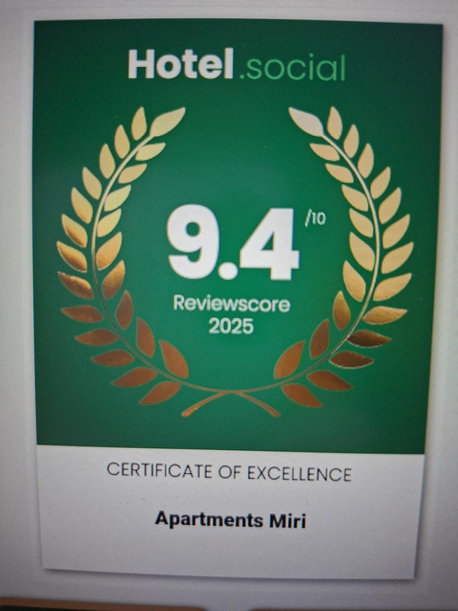 Apartments Miri Замбратия Екстериор снимка